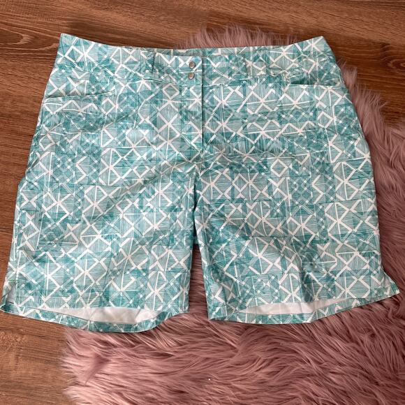 Adidas Double Snap Side Slit Golf/Hiking/Outdoor Shorts Size 14 - Picture 1 of 12